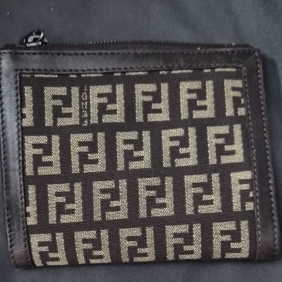 Fendi Wallet - Picture 8 of 8